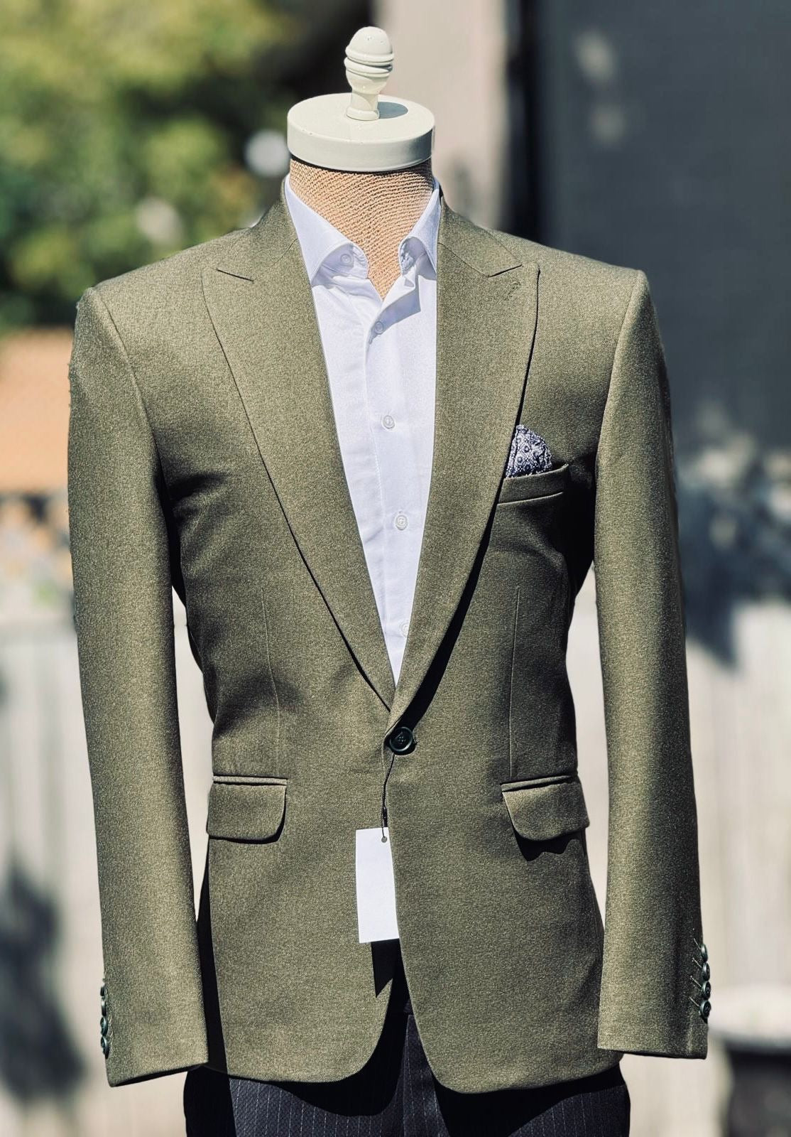 Levoro™ Slim-Fit Blazer – Turkish Made Elegance